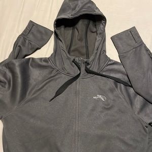 The North Face Woman’s Hooded Zip-up.